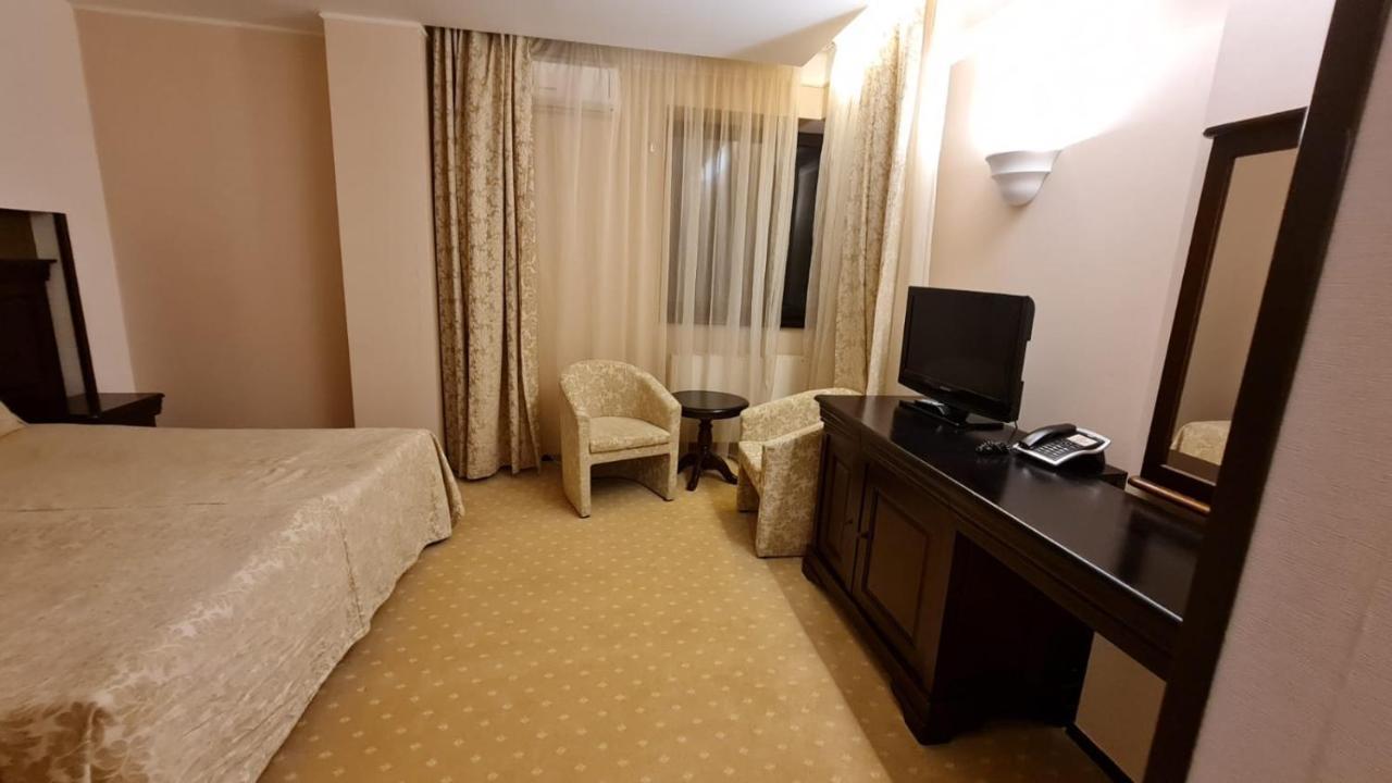 Apartment 2305 Hotel Alpin פויאנה ברשוב מראה חיצוני תמונה